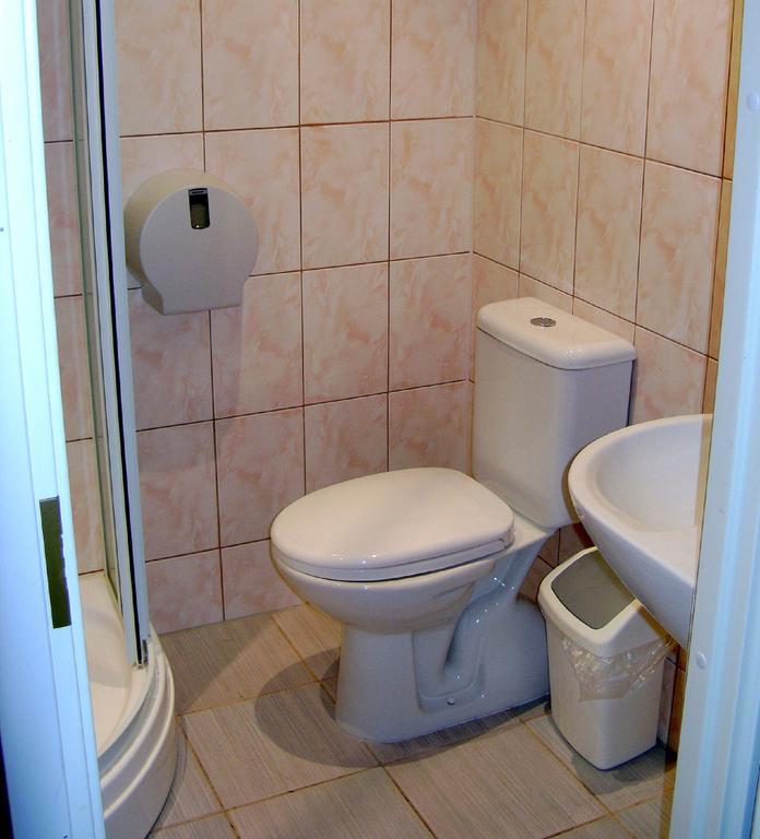 Eurohotel Маарду Номер фото