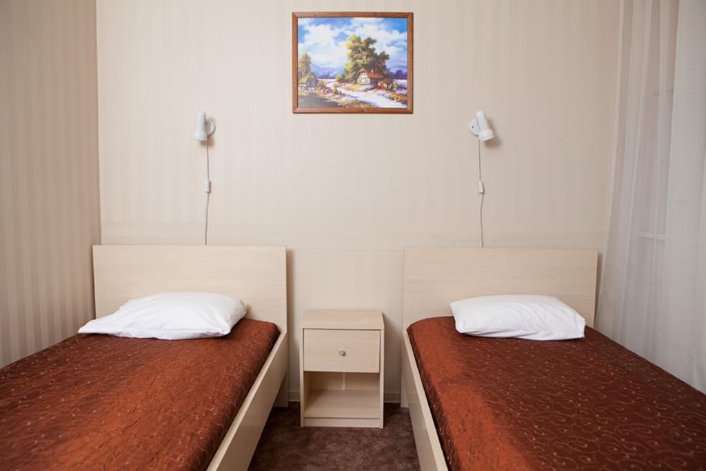 Eurohotel Маарду Номер фото