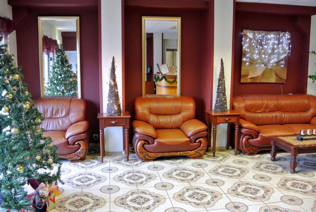 Eurohotel Маарду Экстерьер фото