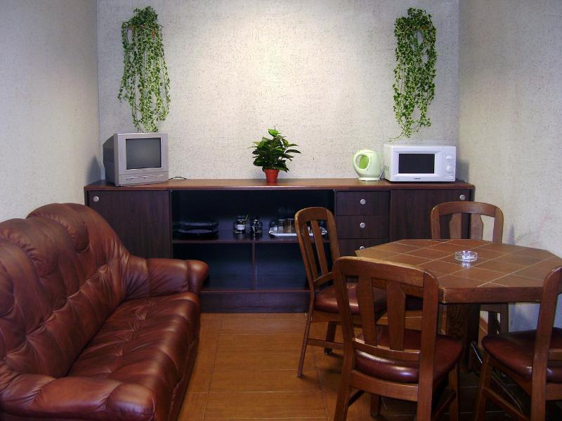 Eurohotel Маарду Экстерьер фото